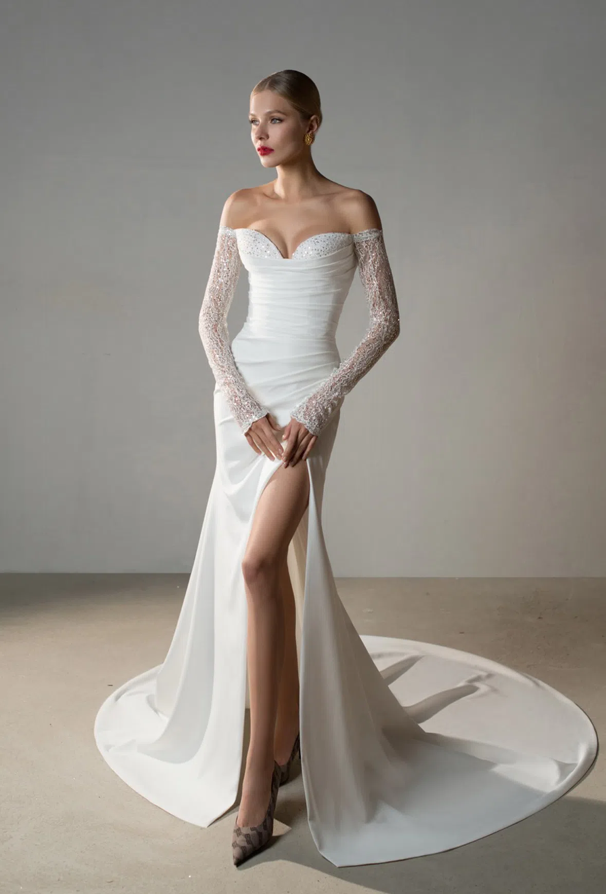 Модель 00740